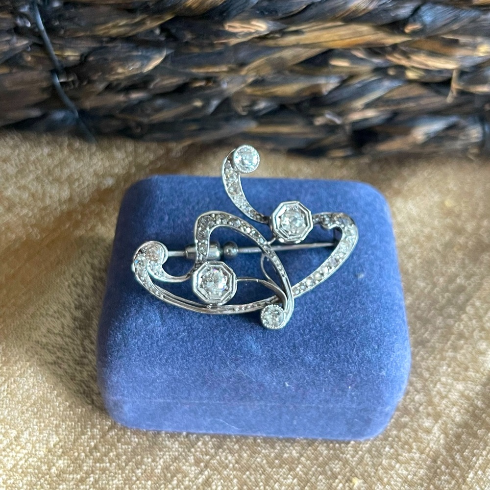 Antique Diamond Pin